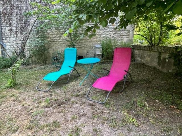 Chambres D'Hotes Dans Une Maison De Caractere Mussey-sur-Marne Eksteriør billede